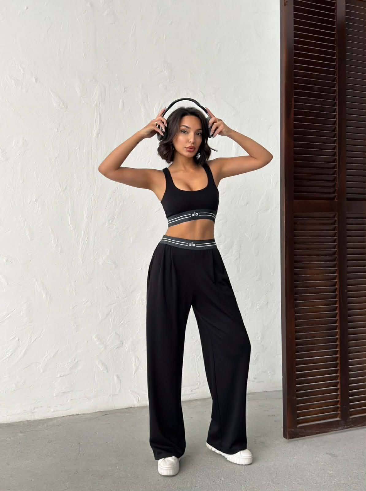 AL048-2 Pieces Set(With built-in chest pads)