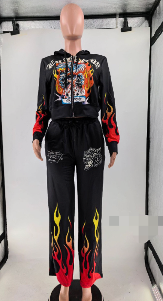 ALES227-Graphic Print Hoodie And Pants Tracksuit Set