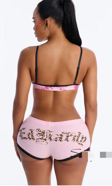 ALGS136-Graphic Crop Top & Hot Pants Set