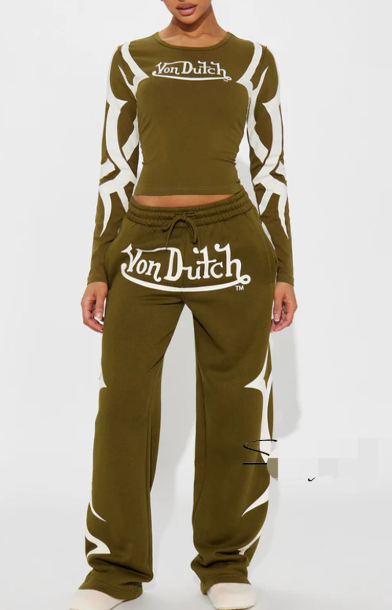 ALES300-Graphic Print Fitted Top & Jogger Set