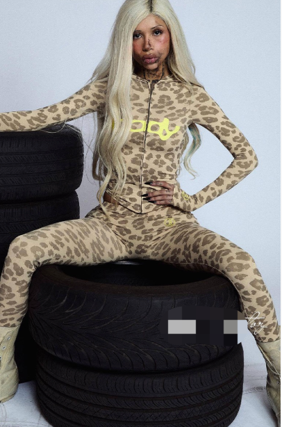 ALES246-Leopard Print Hoodie Tracksuit Set