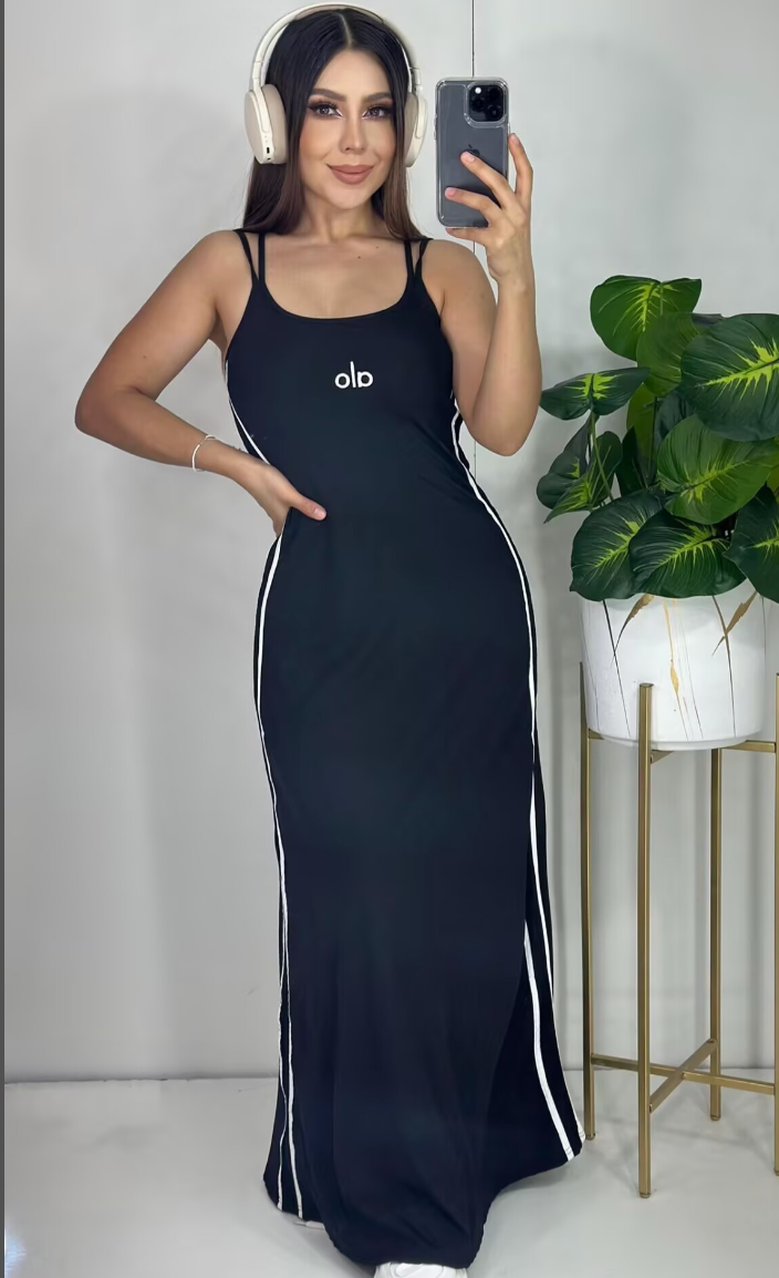 108DRESS Maxi dress