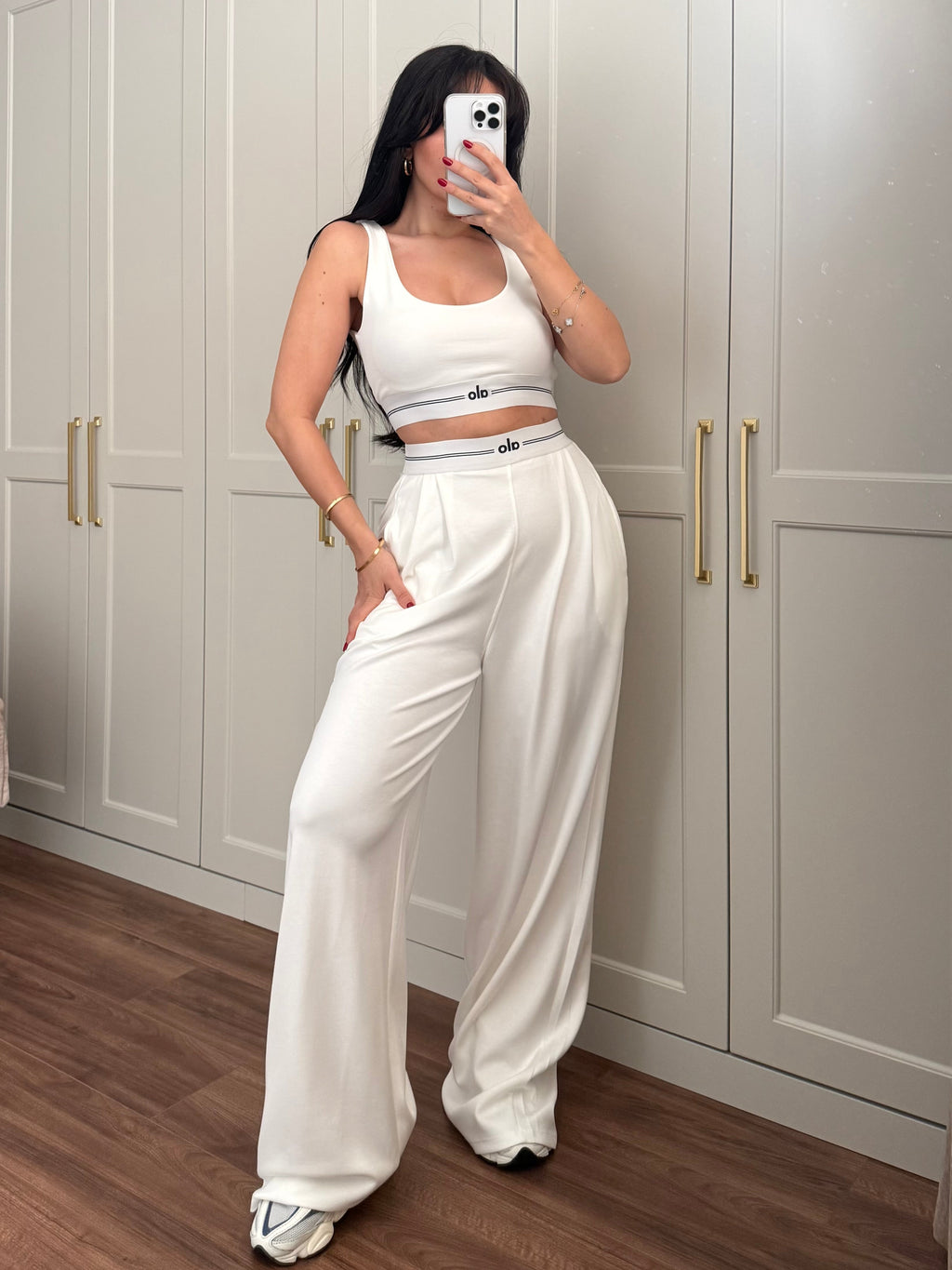 AL048-2 Pieces Set(With built-in chest pads)